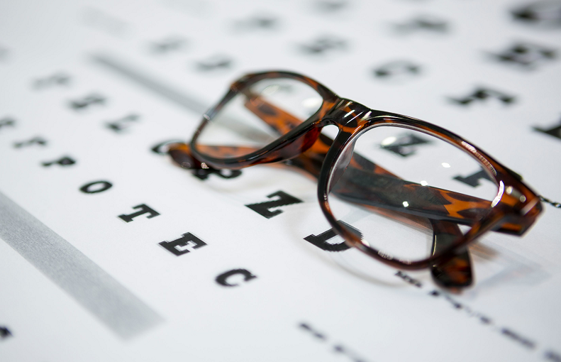 白內(nèi)障手術(shù)